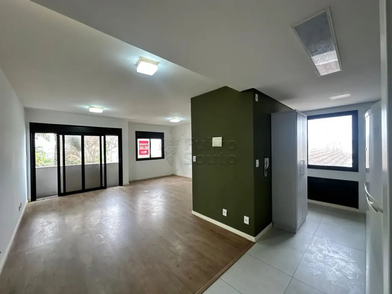 Loft Moderno com Sacada e Cozinha Planejada