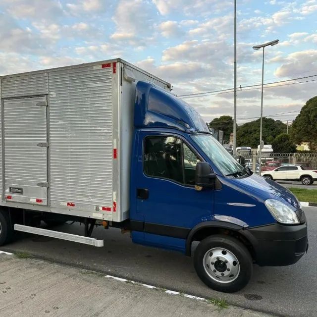 IVECO DAILY 70C16 - BAÚ (2011) - Foto 3