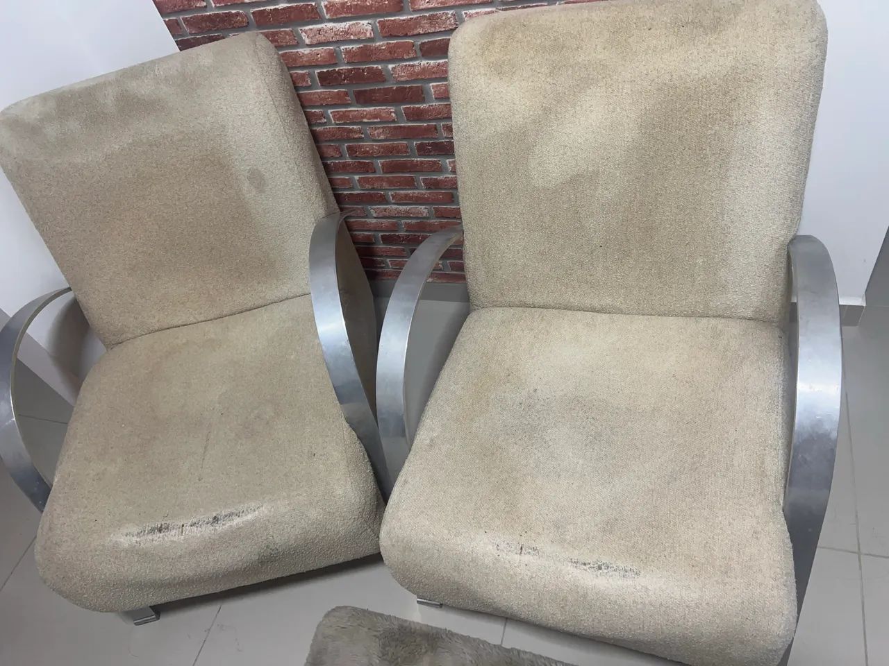Vendo as duas poltronas  juntas  - Foto 3