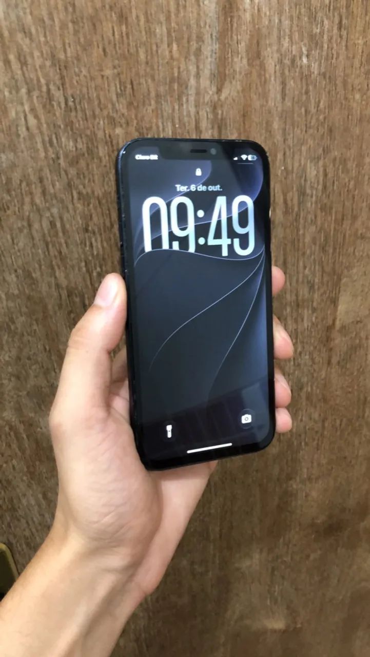 iPhone 12 