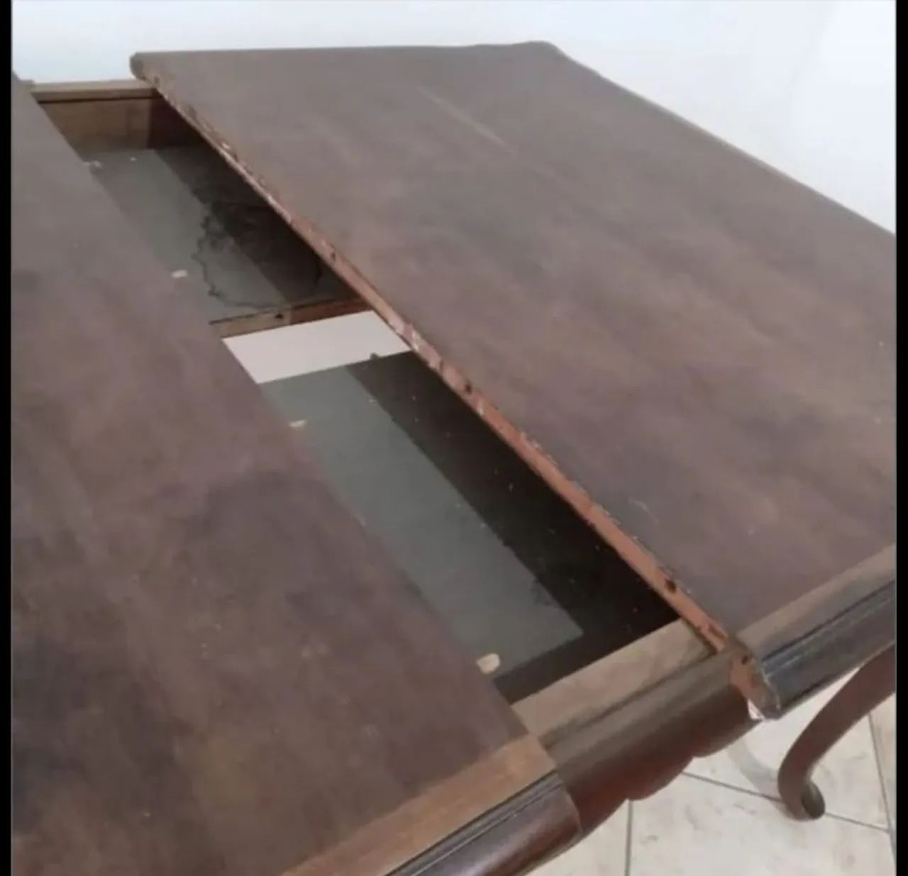 MESA CHIPANDELE EXTENSIVEL EM PERFEITO ESTADO  - Foto 2