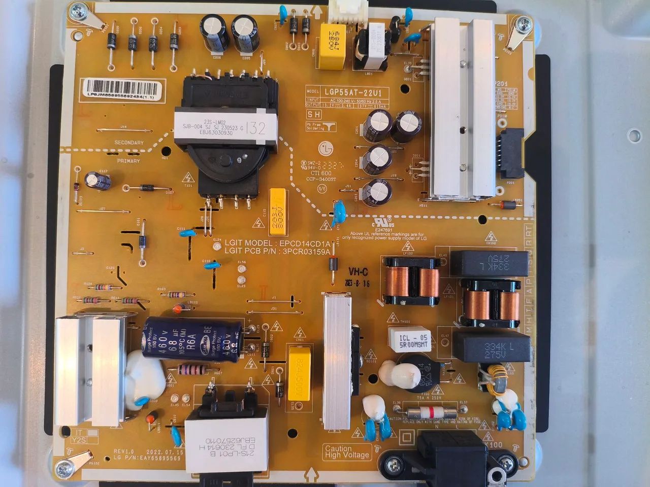 TV LG 55UR8750PSA Para retirar as peças  - Foto 3