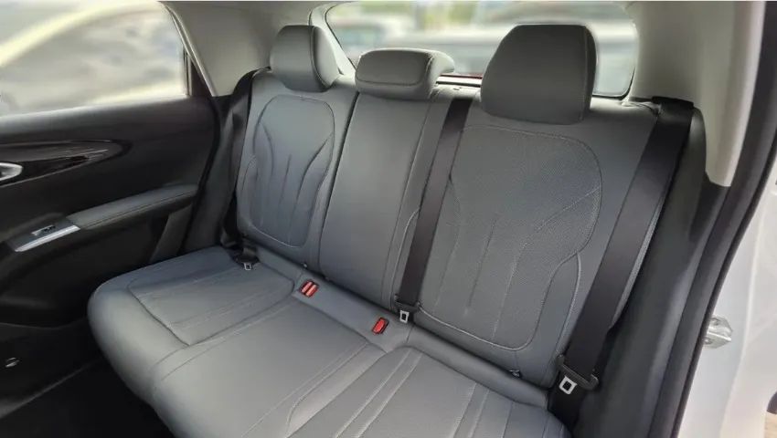 Geely EX2 PRO, foto 11 de 13