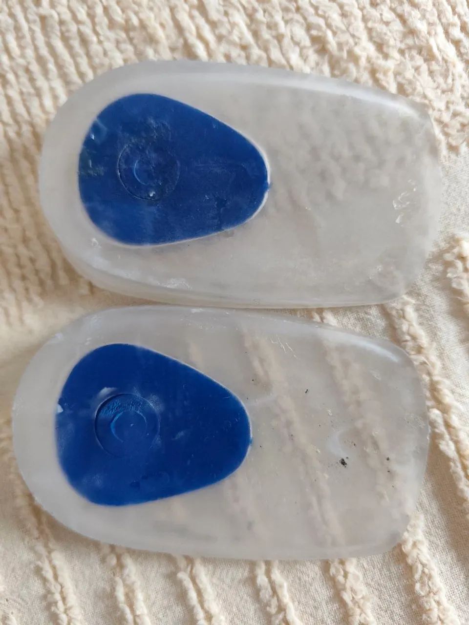 Par de protetor de calcanhar de silicone novo  - Foto 4