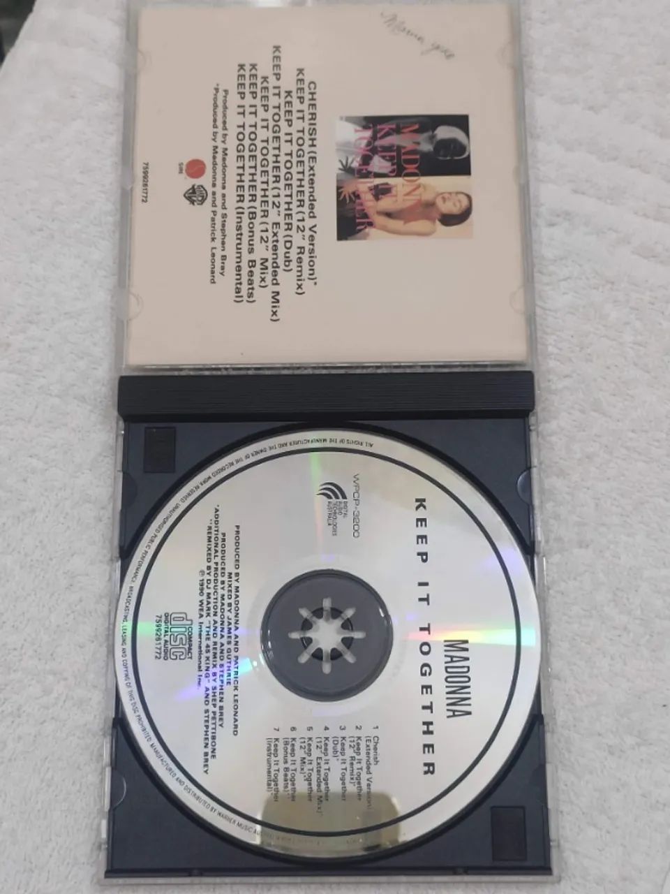 CD Single Madonna Keep it Together Importado - Foto 5