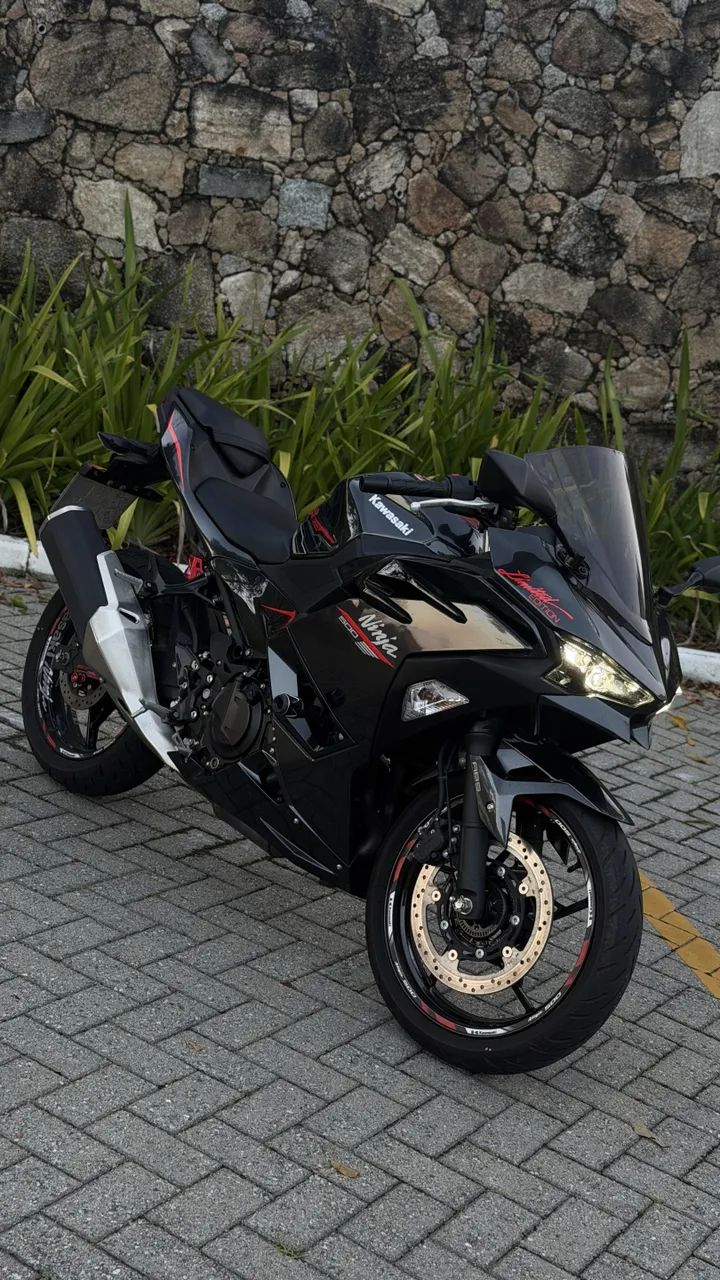 KAWASAKI NINJA 500 - Foto 4