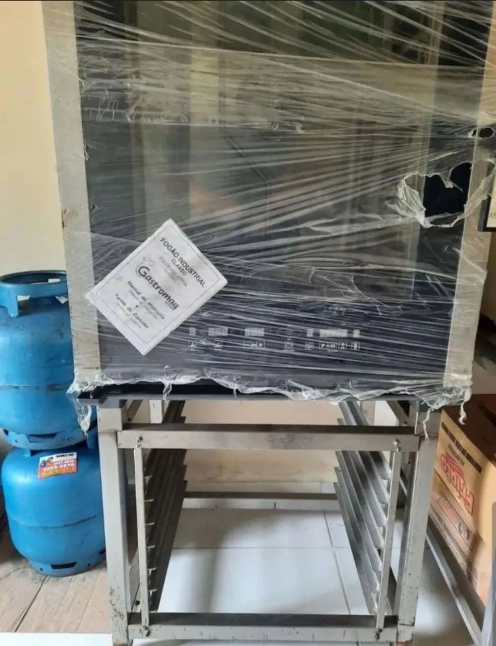 Forno combinado Unox Chef Mind com bancada grátis - Foto 4