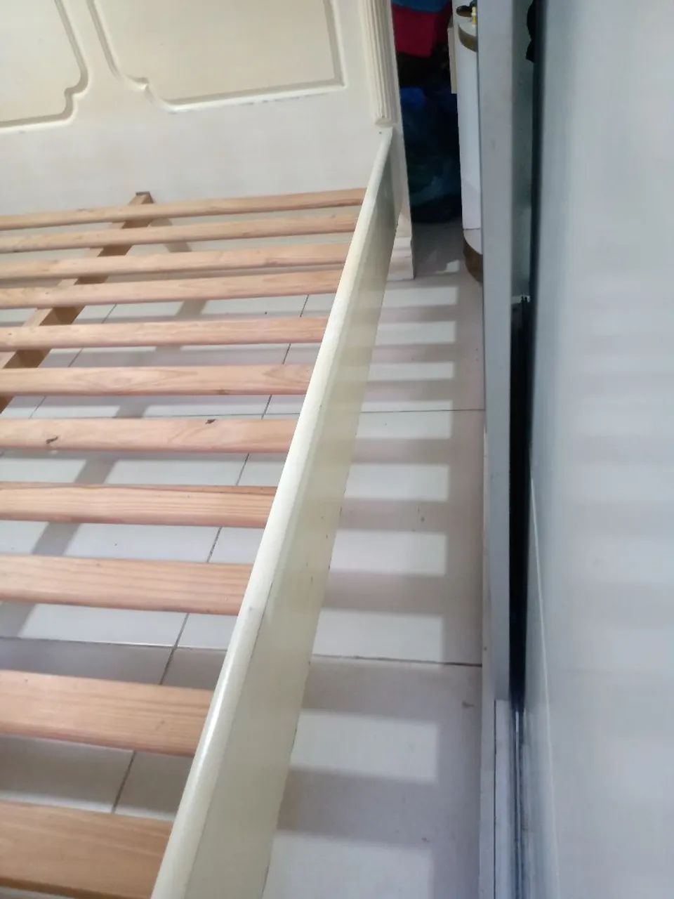 Cama de casal em MDF - Frete incluso  - Foto 2