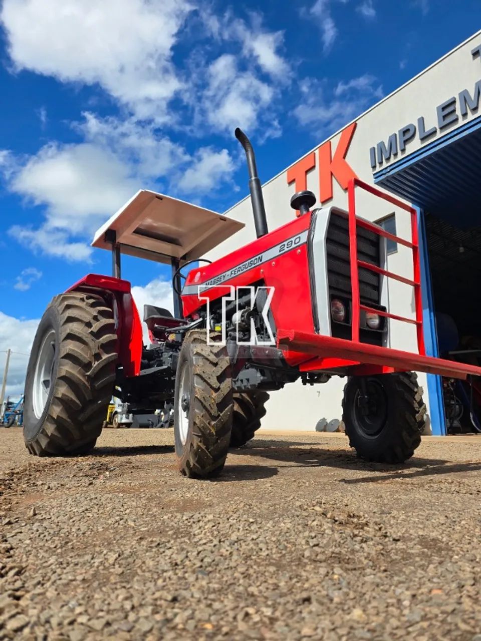  TRATOR MASSEY FERGUSON 290 ANO 83 COM REDUTOR DE VELOCIDADE cod. 1381 - Tk Tratores 