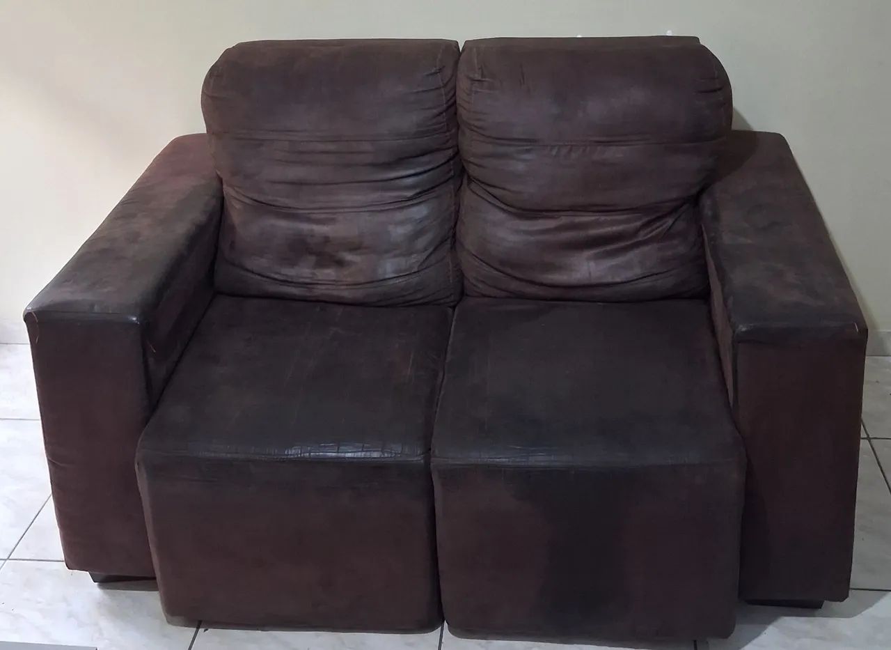 Vendo Sofá de 2 Lugares