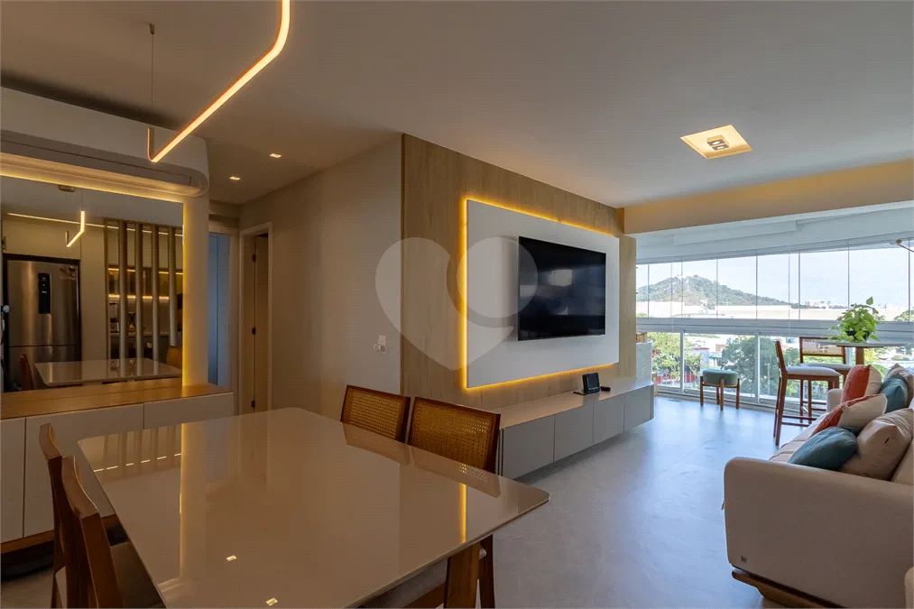 Apartamento com 2 quartos à venda em Enseada do suá - ES