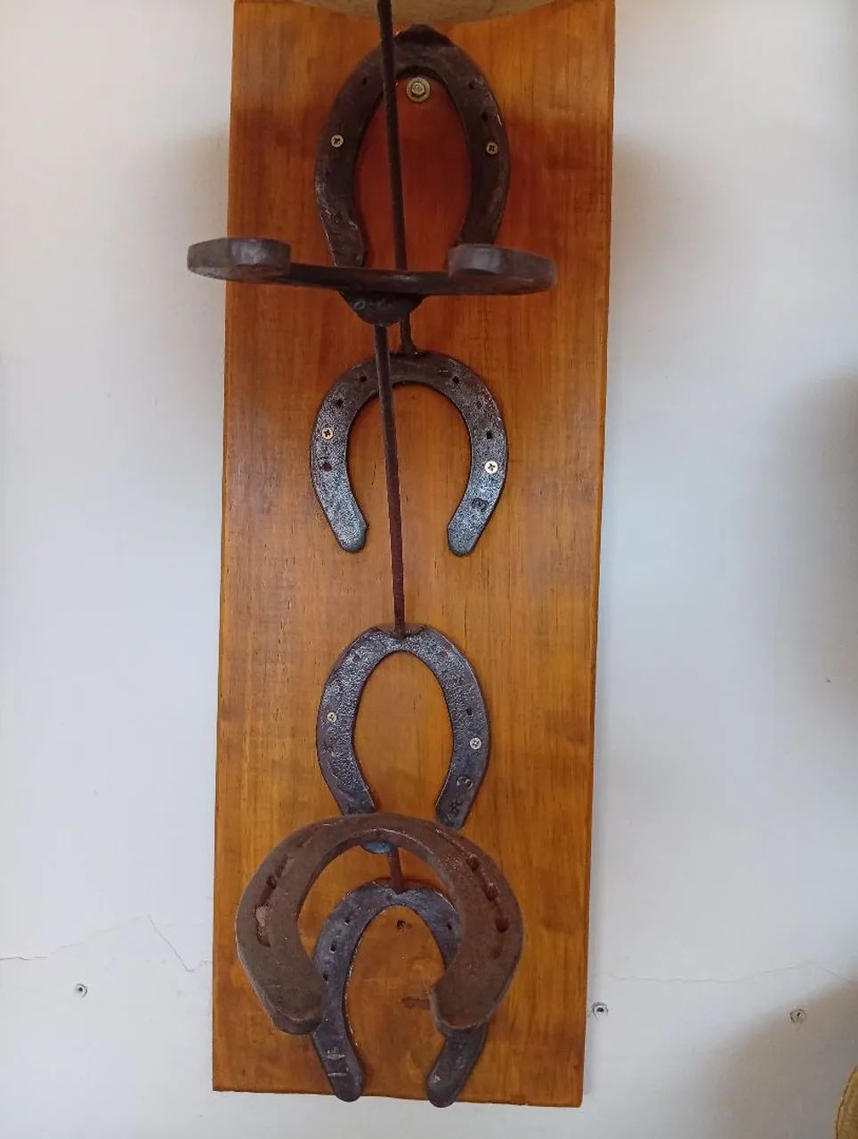 Porta chapéu para 4 chapéus  - Foto 2