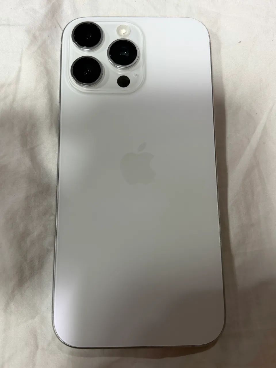 iPhone 16 pro Max 512 branco  - Foto 5