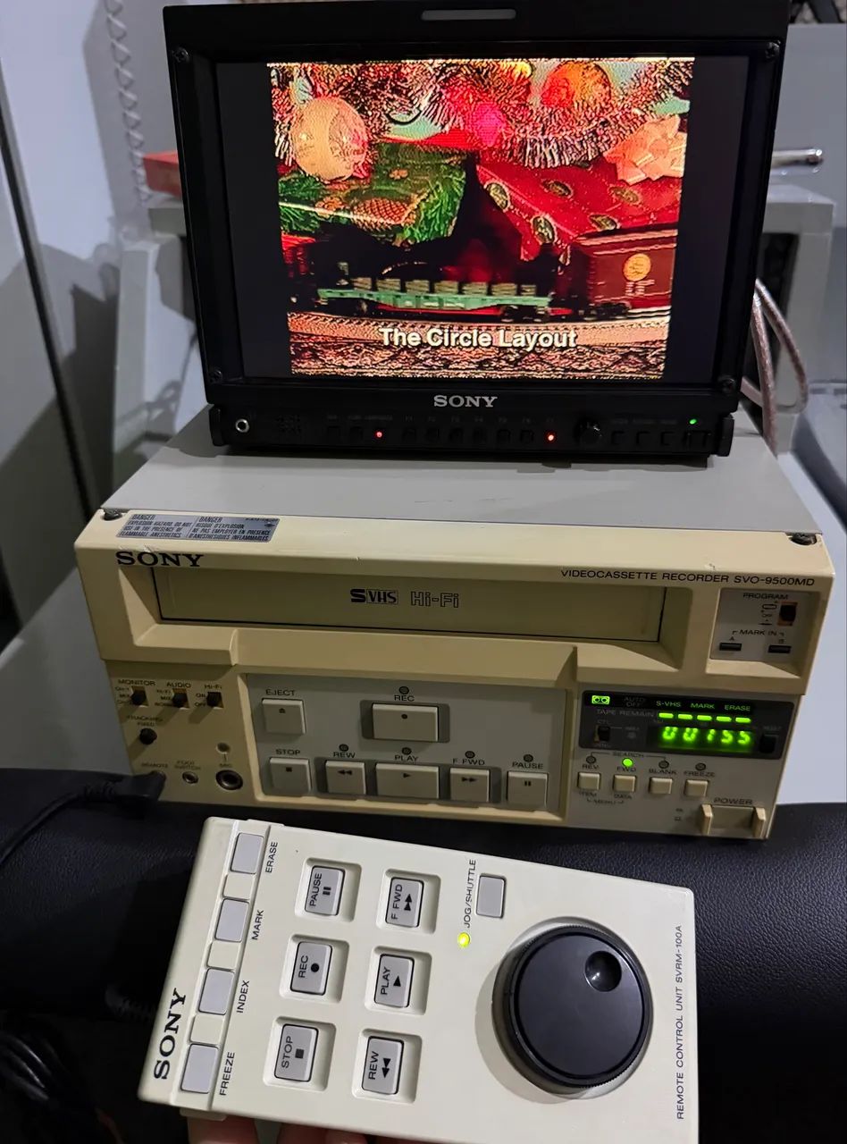 SONY SVO-9500MD/SVM ビデオカセットレコーダー Videocassete Sony SVO-9500MD S-VHS Profissional NTSC + Remote