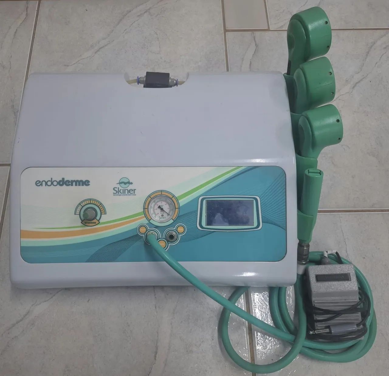 Vende-se aparelho de estética 