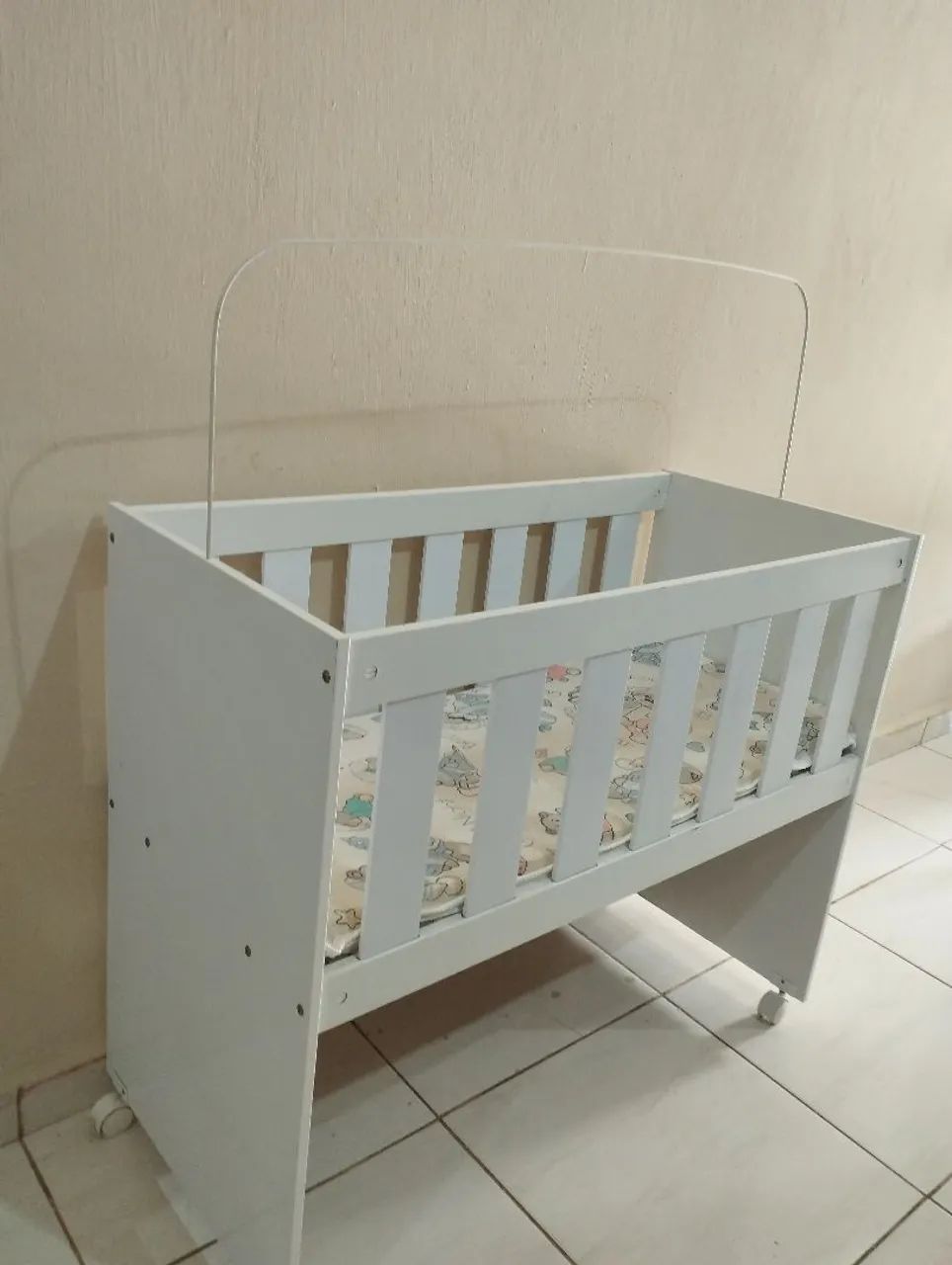 Vendo mini berço com colchão  - Foto 3