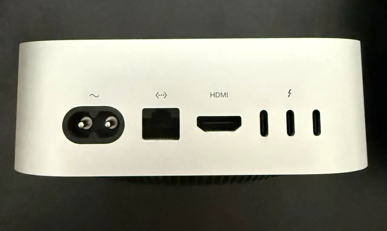 Mac Mini M4 16GB 256GB - Dezembro 2024 - Impecável - Computadores