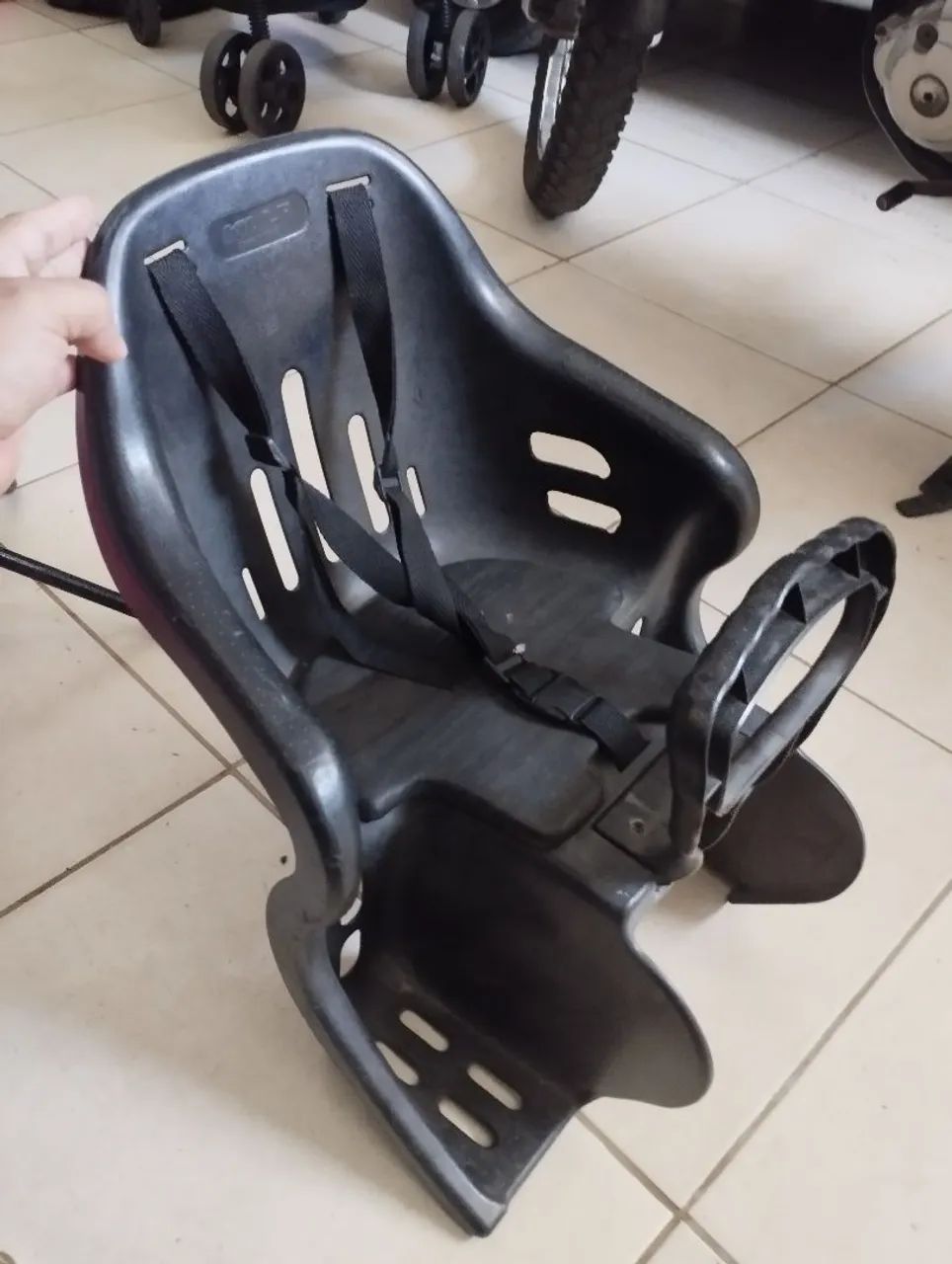 Cadeirinha pra bicicleta  - Foto 5