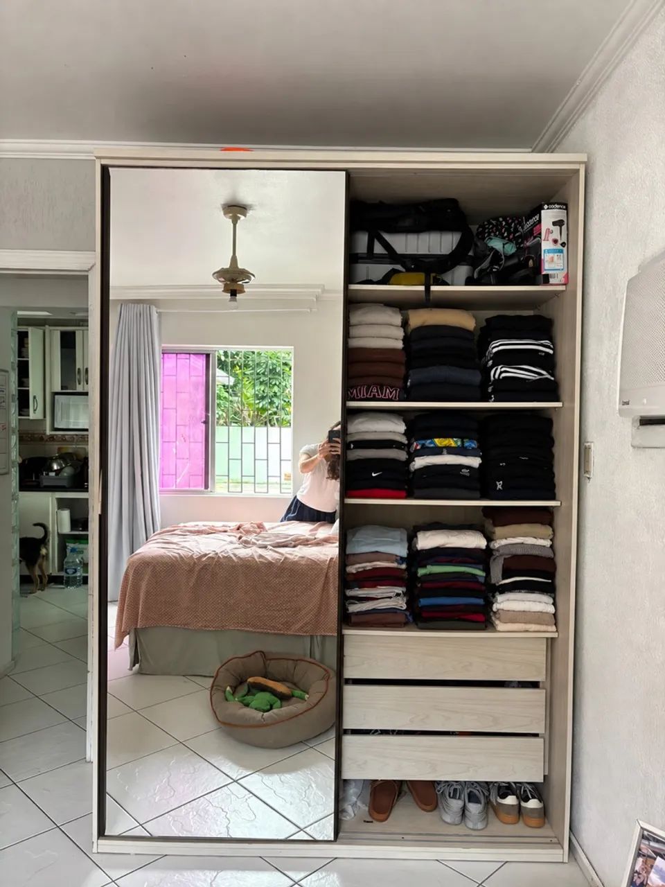 Guarda Roupas com espelho - Foto 3