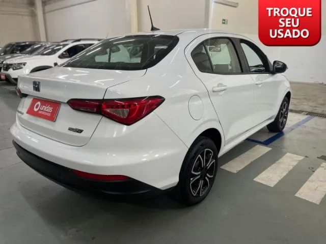 Fiat Cronos Drive 1.3 8V Flex Aut. 2025 - Foto 3
