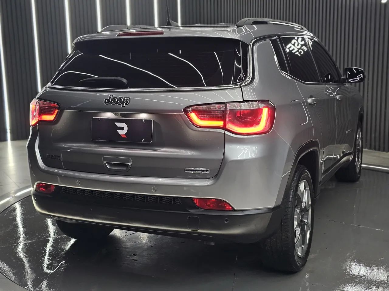 Jeep Compass Longitude 2.0 4X2 Flex 16V Aut. 2020 - Foto 4