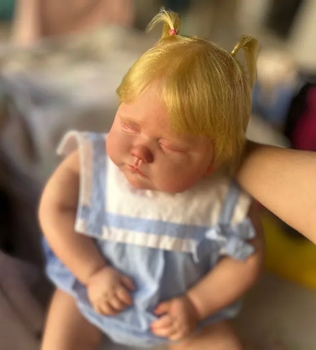 Bebê reborn kit Brooklyn  - Foto 4