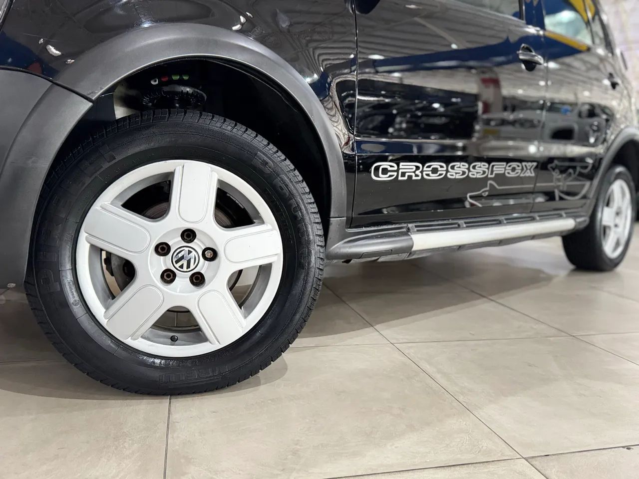 Volkswagen Crossfox 1.6 MI Total Flex 8V 5P 2009 - Foto 5