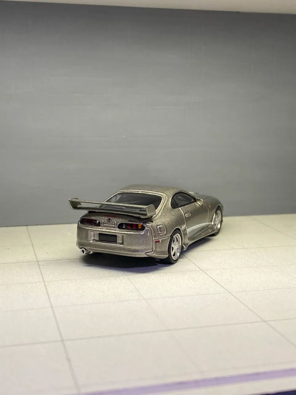 Mini GT Supra VeilSide - Foto 4