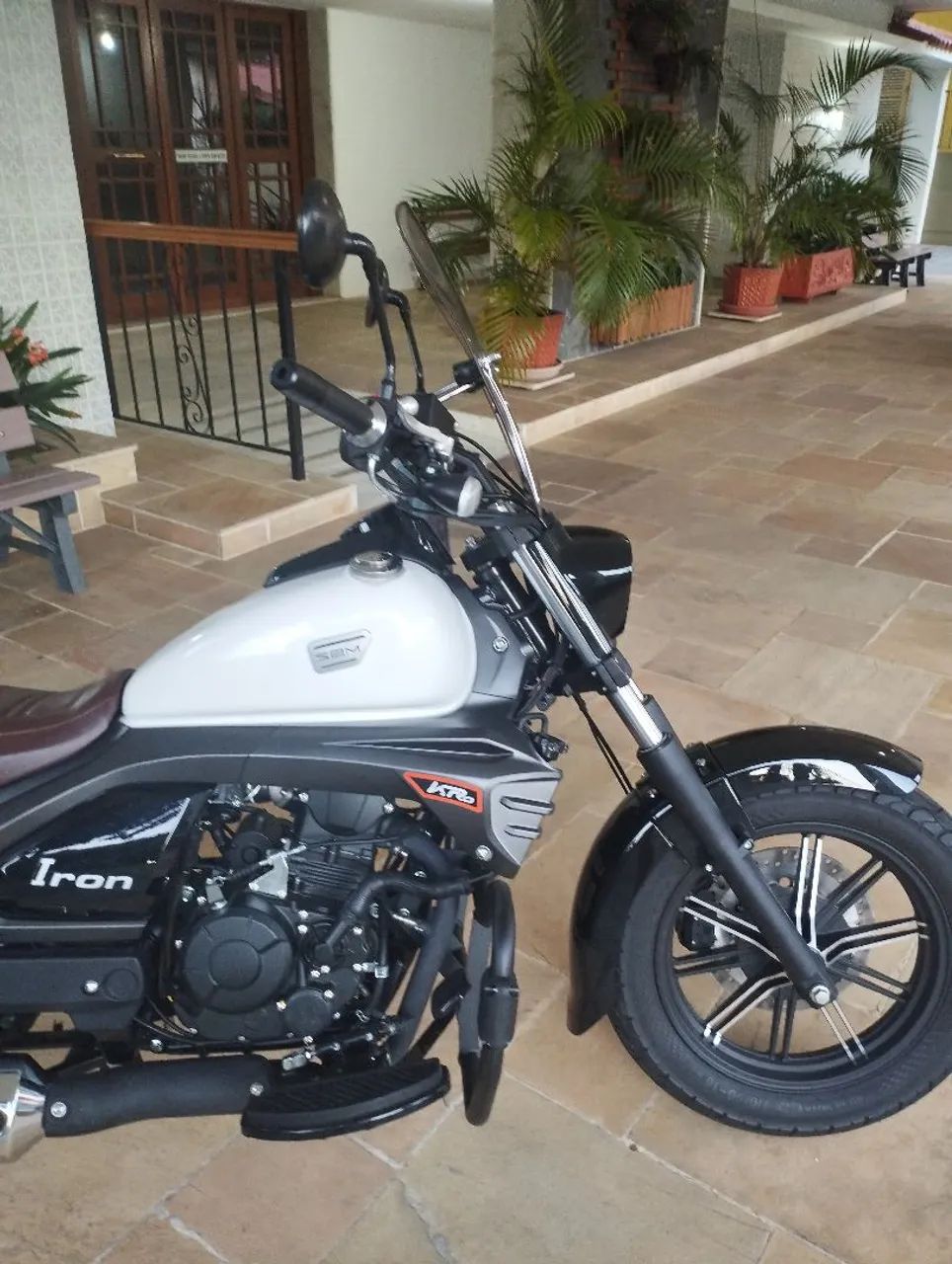Sbm Iron 250  - Foto 2