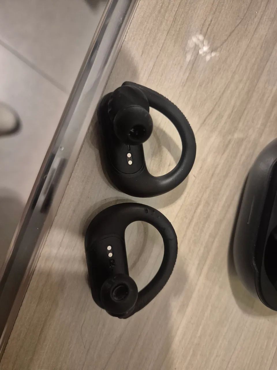 Fome Bluetooth jbl endurance peak 3