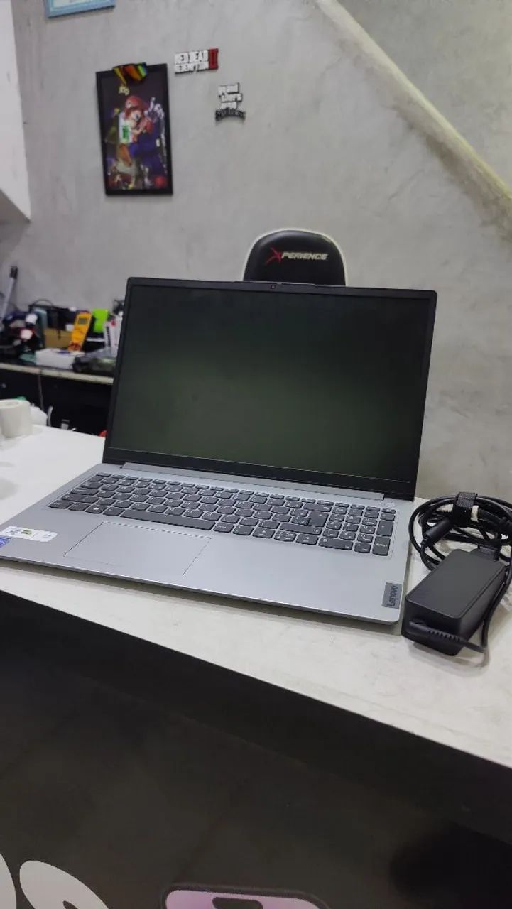 Notebook Lenovo - Semi-novo 
