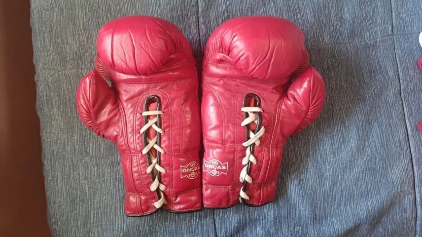 Luva De Boxe Profissional Drible 16 Oz - Vermelha - Foto 4