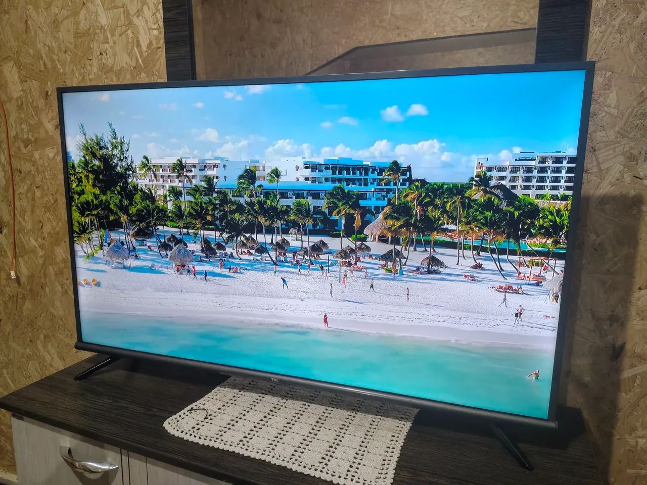 Smart 55 polegadas 4k Android pode abaixar aplicativo e atualizar a tv. Da TCl - Foto 3