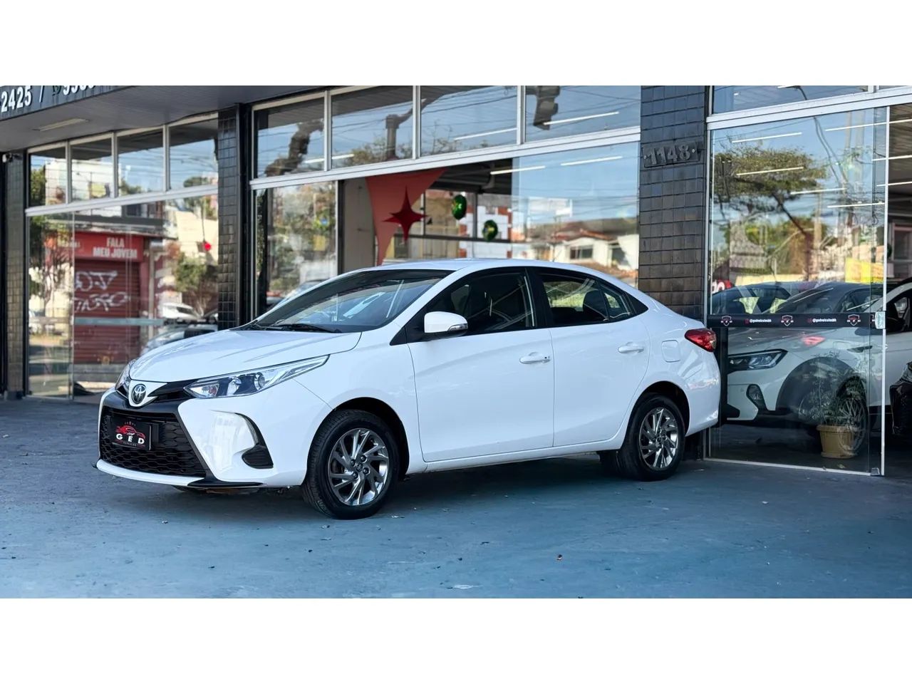 Toyota Yaris XS Connect 1.5 Flex 16V 5P AUT 2023