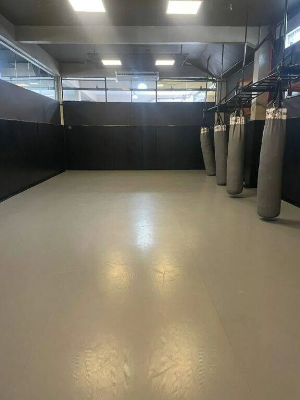 Prédio Comercial à Venda em Santo André (Paraíso)  2 andares, 1 elevador, 40 vagas - Foto 10