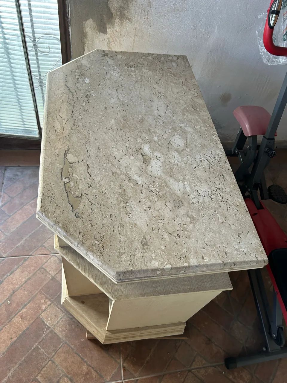 Móvel multiuso com tampo em mármore travertino  - Foto 5