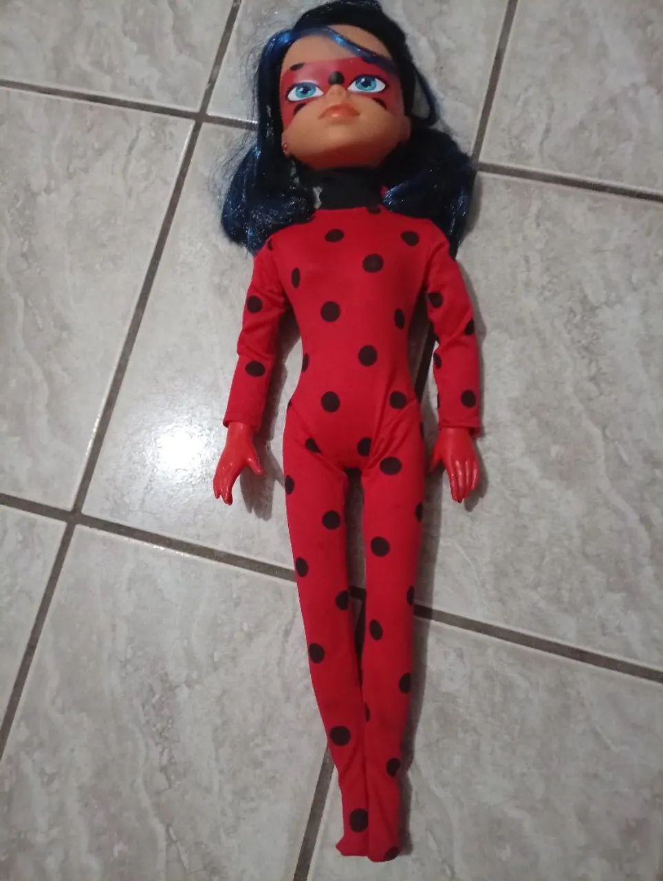 Boneca Ladybug e fantasia  - Foto 3