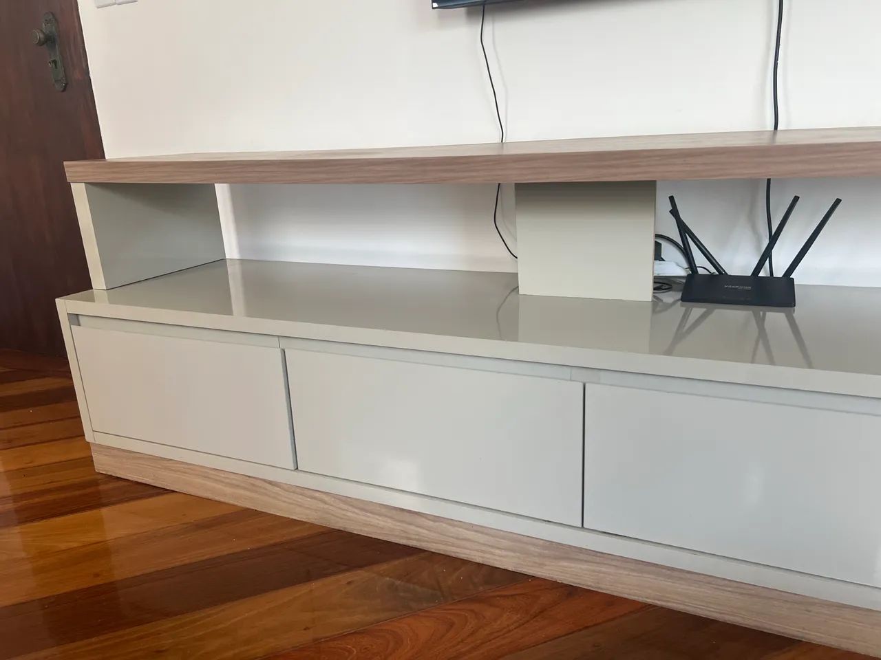 Rack para TV com 4 Gavetas - Foto 3