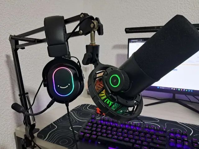 Kit FIFINE Headset Ampligame e Microfone K658 + Braço Suporte