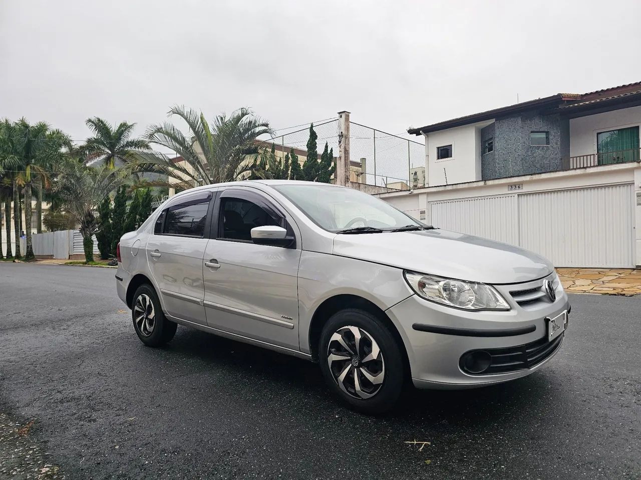 Volkswagen Voyage 2012