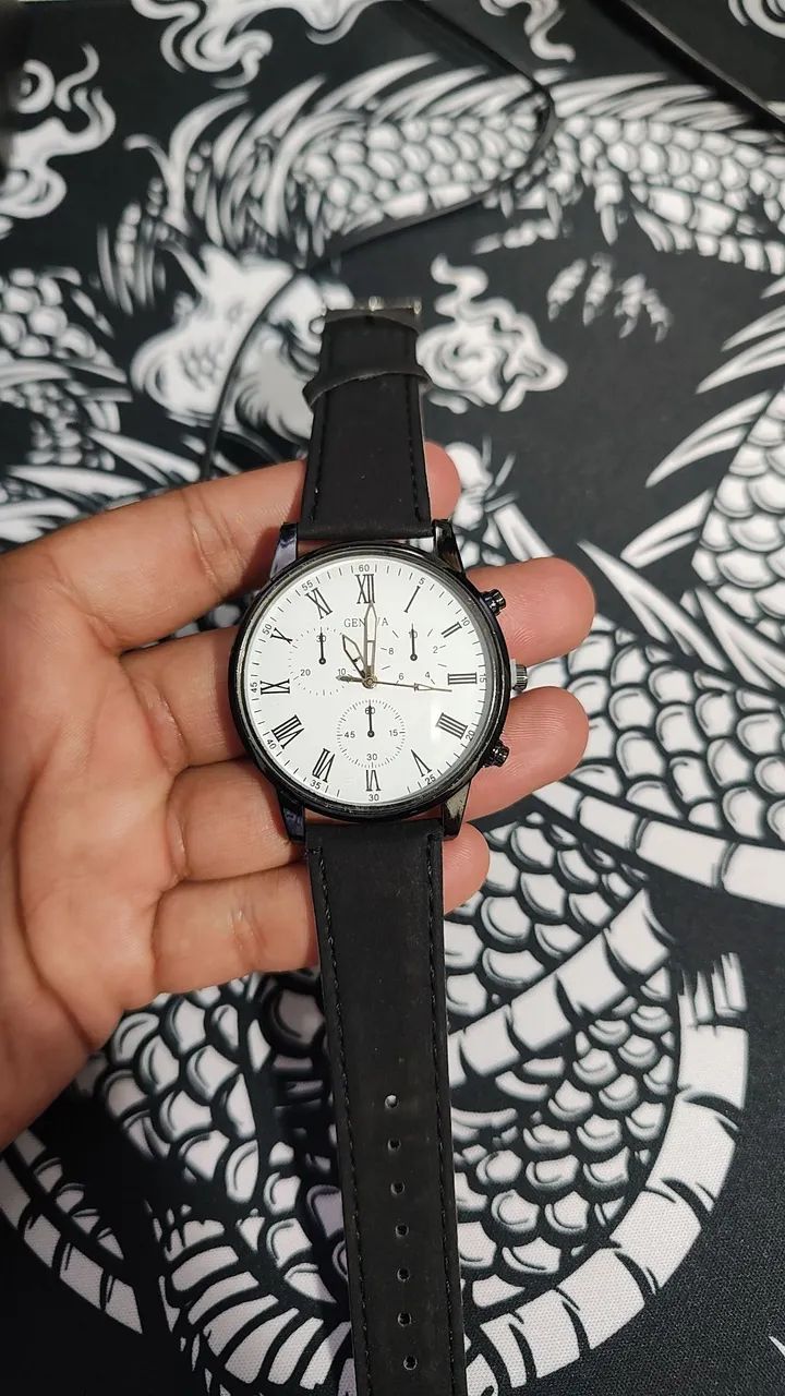 Relógio - Preto com Branco - Foto 2