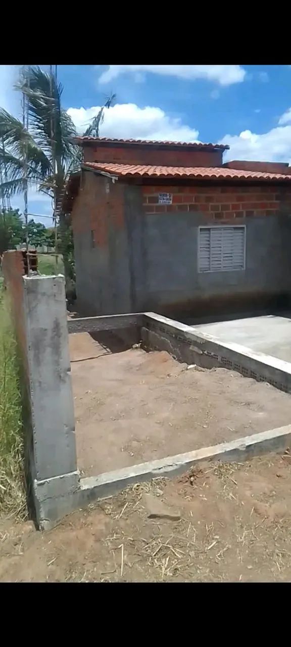 Vende-se terreno com casa