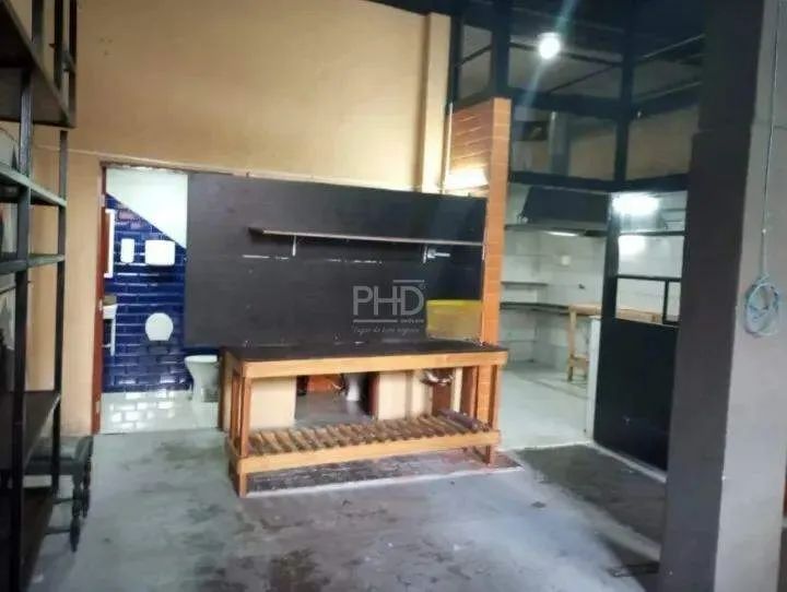 Ponto Comercial e 2 banheiros para Alugar, 100 m² - Foto 2