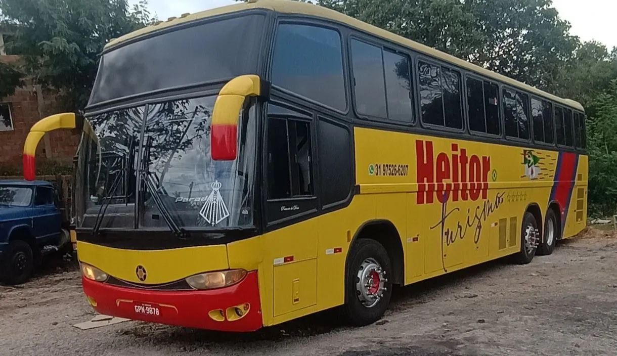 Ônibus Mercedes o400