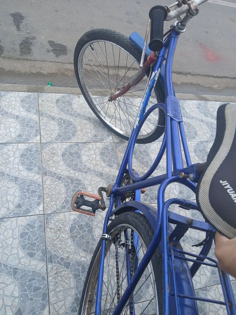 Bicicleta monark luvada  - Foto 2