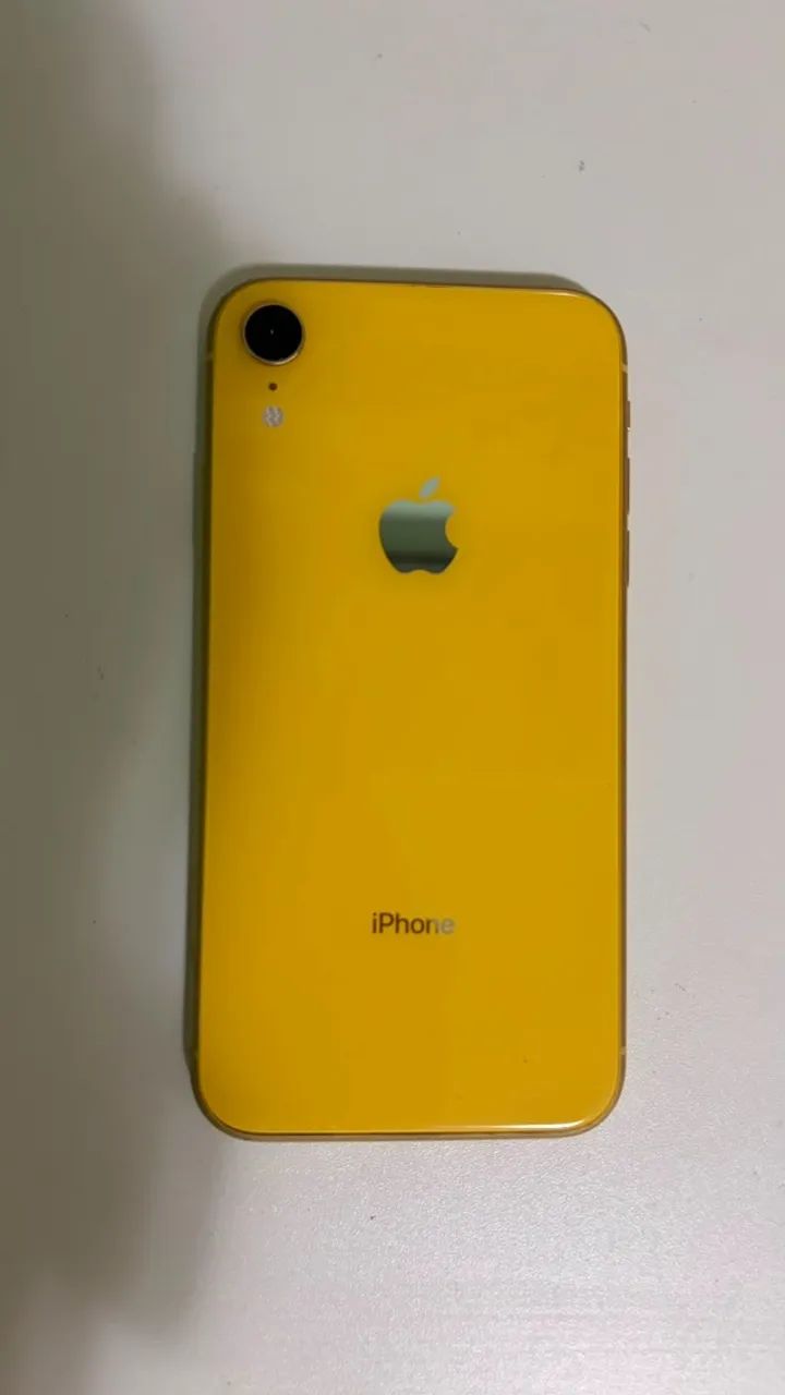 iPhone XR 64GB Bateria: 74% - Foto 3