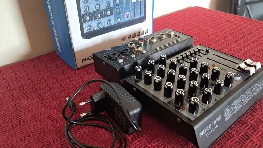 Mixer Mesa de som 4 canais - Foto 4