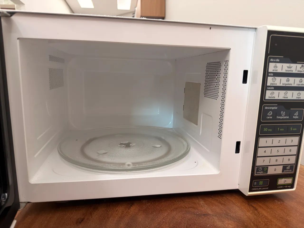 Microondas Midea - Foto 2