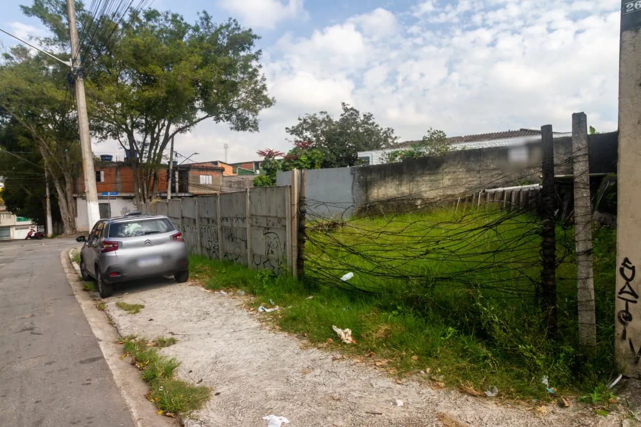 Terreno na Praça Doutor Raul Borges da Rocha, 854  302 m² - Foto 2