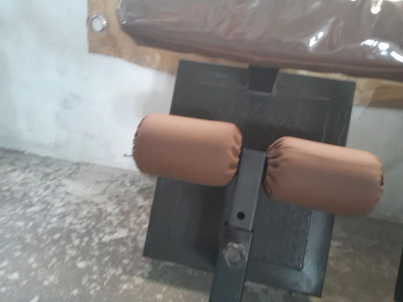 Agachamento sissiy  - Foto 4